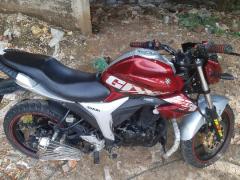 Suzuki Gixxer Dual Disc Dual Tone